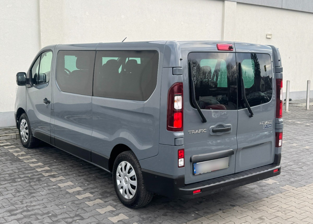 Renault Trafic Long 9 osobowy 2.0 DCI 150 KM Rok 2023 Przewóz osób niepełnosprawnych - מיניבוס, כלי רכב מסחרי לנוסעים: תמונה 3 Renault Trafic Long 9 osobowy 2.0 DCI 150 KM Rok 2023 Przewóz osób niepełnosprawnych - מיניבוס, כלי רכב מסחרי לנוסעים: תמונה 3