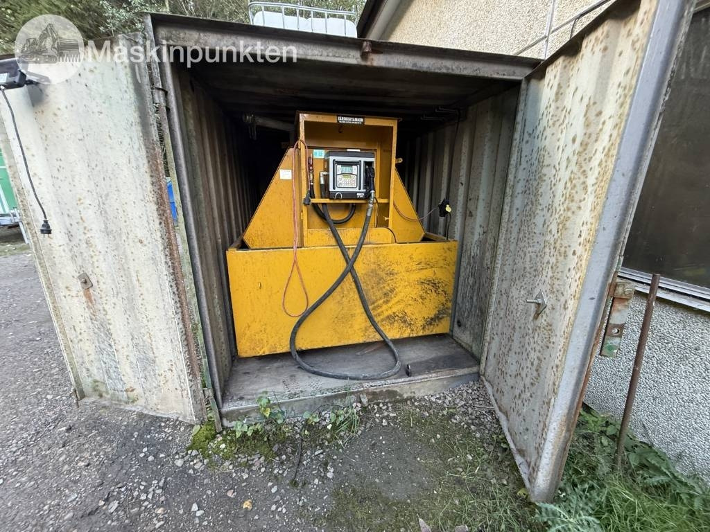 Container Med tankstation - מכולת בנייה: תמונה 1 Container Med tankstation - מכולת בנייה: תמונה 1