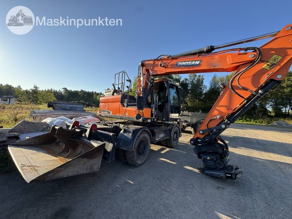 Doosan DX 170 W-5 + Tippvagn + Redskap - מחפר גלגלים: תמונה 1 Doosan DX 170 W-5 + Tippvagn + Redskap - מחפר גלגלים: תמונה 1