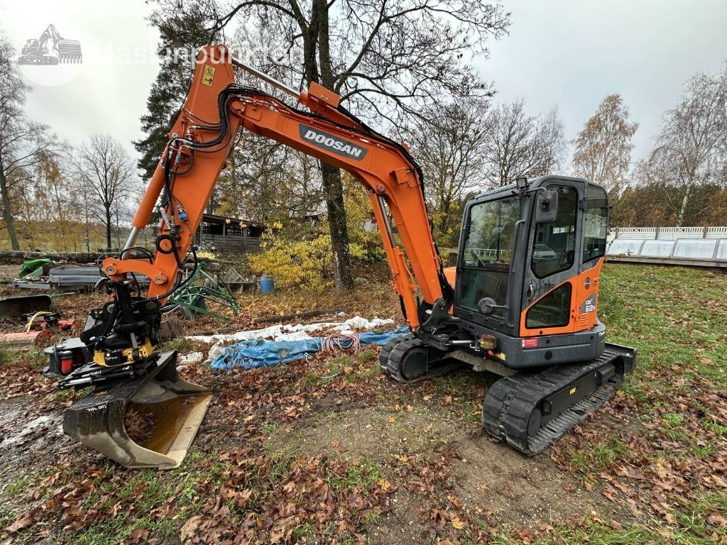 Doosan DX 62 R - מיני מחפר: תמונה 1 Doosan DX 62 R - מיני מחפר: תמונה 1