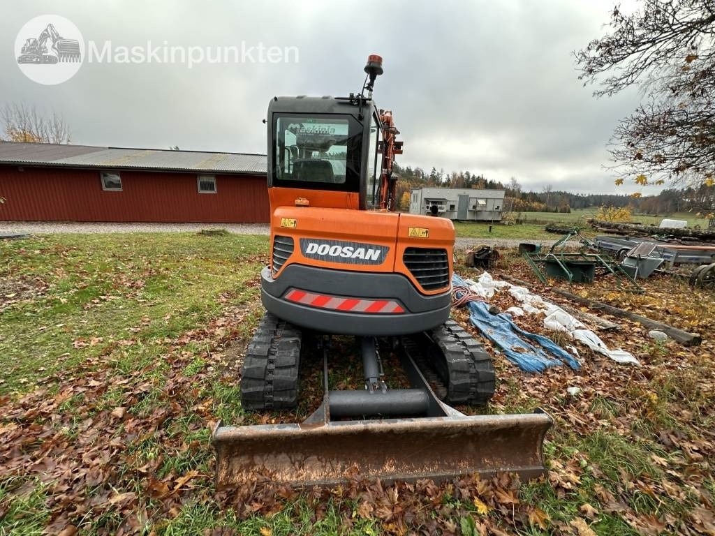 Doosan DX 62 R - מיני מחפר: תמונה 5 Doosan DX 62 R - מיני מחפר: תמונה 5