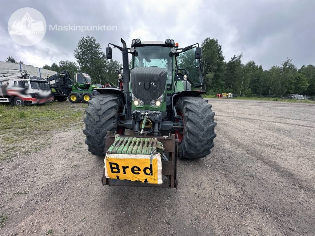 Fendt 824 Vario - טרקטור חקלאי: תמונה 3 Fendt 824 Vario - טרקטור חקלאי: תמונה 3