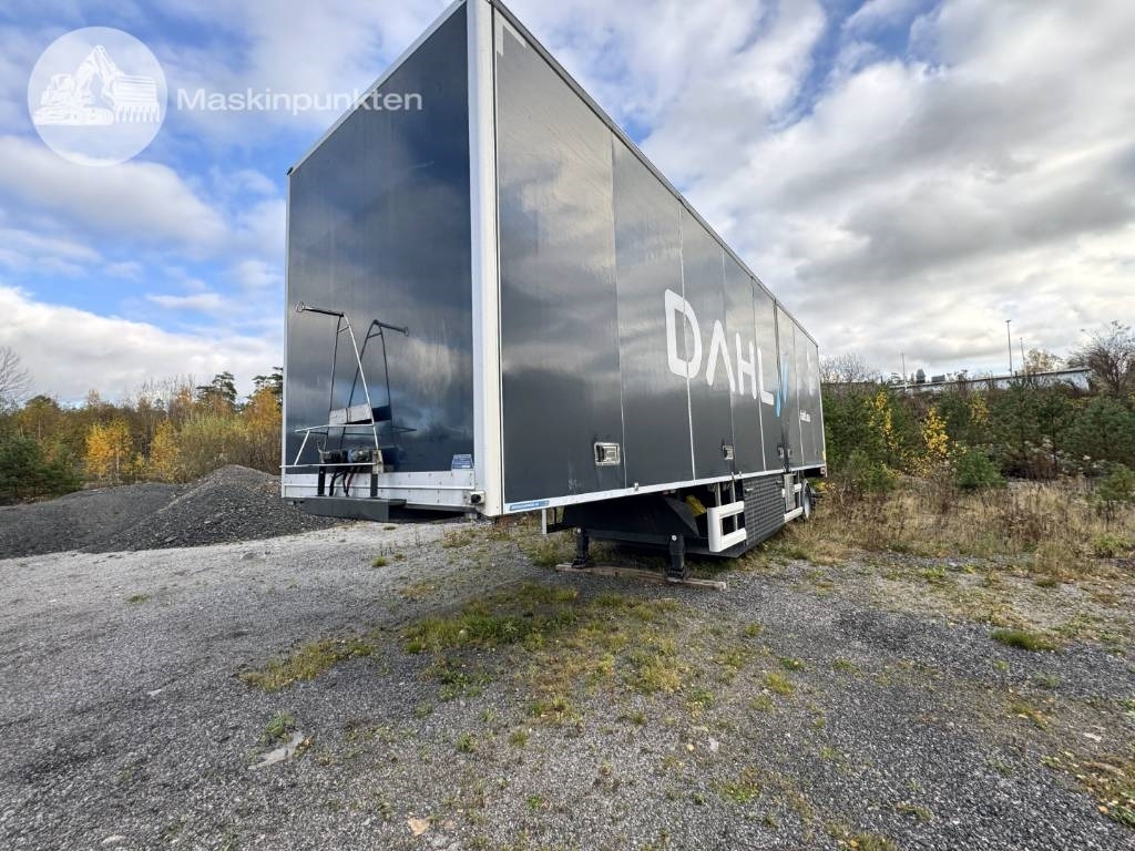 HFR 1 axlad semitrailer med truck! - סמיטריילר בתיבה סגורה: תמונה 2 HFR 1 axlad semitrailer med truck! - סמיטריילר בתיבה סגורה: תמונה 2