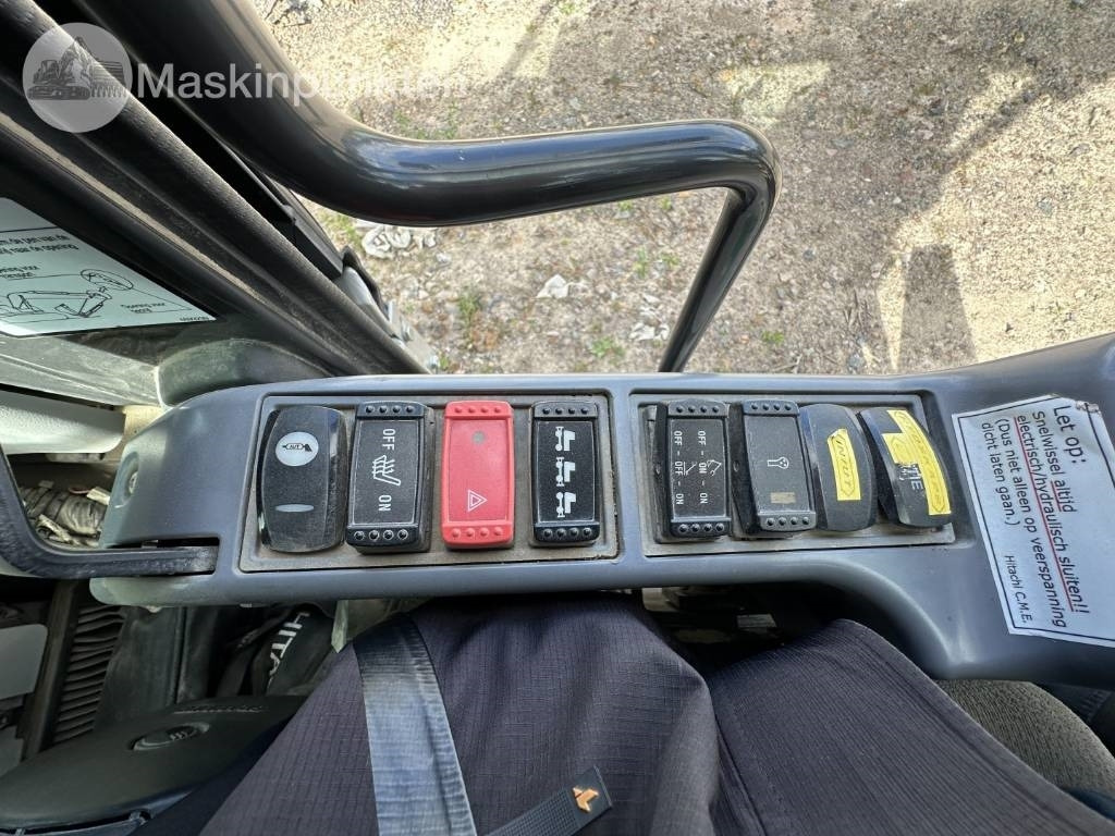 מחפר גלגלים Hitachi ZX 140 W-5B: תמונה 19 מחפר גלגלים Hitachi ZX 140 W-5B: תמונה 19