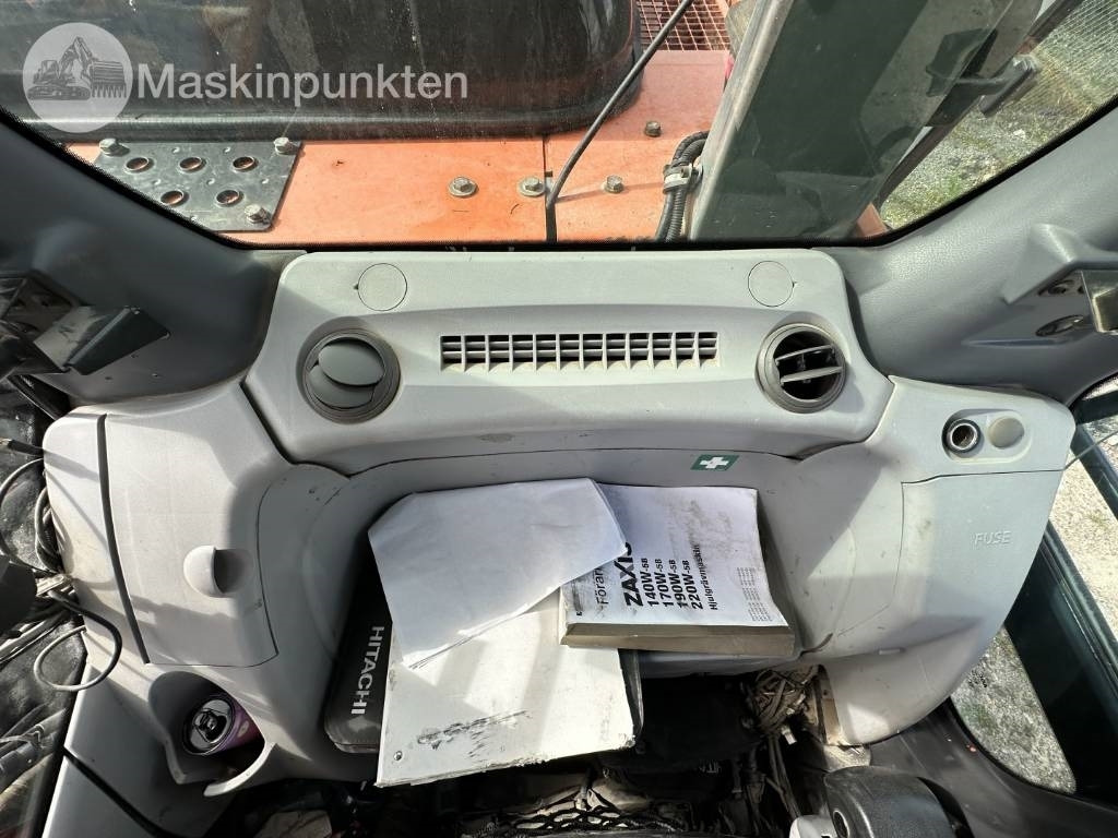 מחפר גלגלים Hitachi ZX 140 W-5B: תמונה 29 מחפר גלגלים Hitachi ZX 140 W-5B: תמונה 29