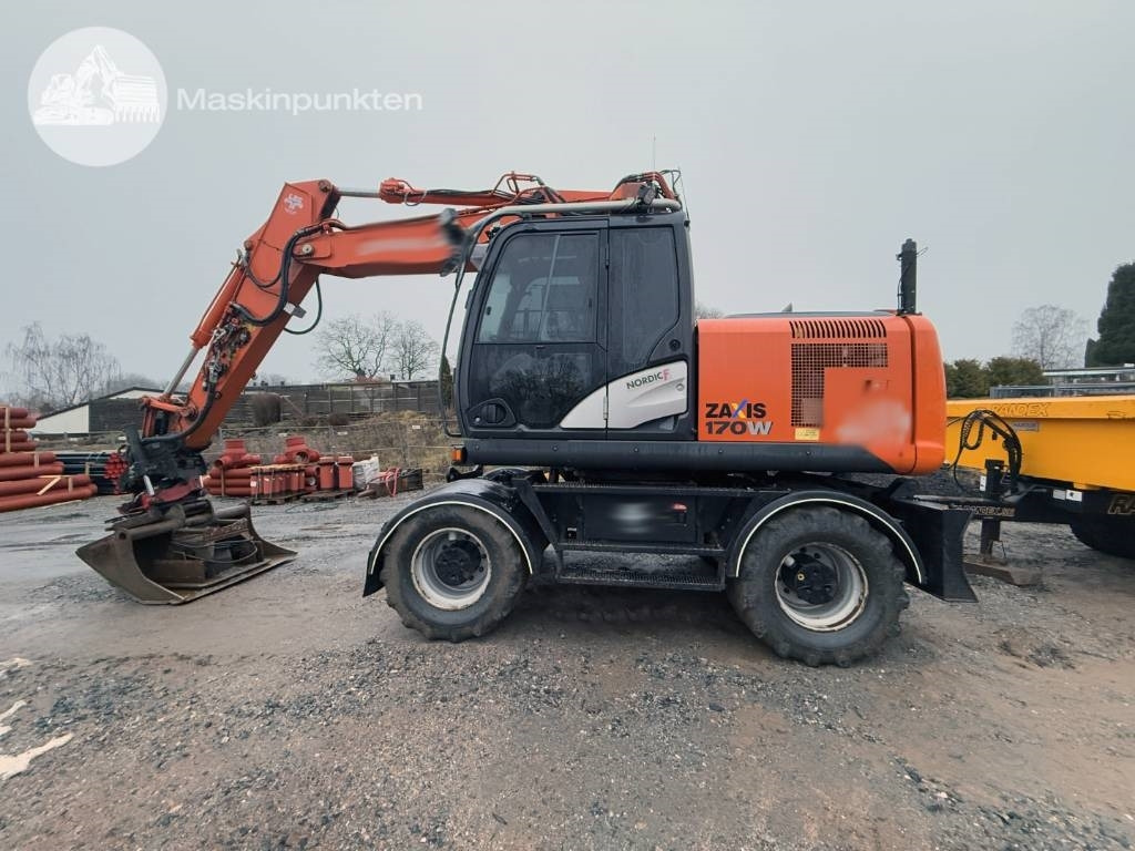 Hitachi ZX 170 W-5 B - מחפר גלגלים: תמונה 1 Hitachi ZX 170 W-5 B - מחפר גלגלים: תמונה 1