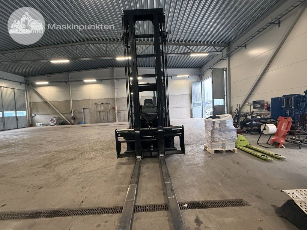 Kalmar DCE 80-6 - מלגזת סולר: תמונה 3 Kalmar DCE 80-6 - מלגזת סולר: תמונה 3