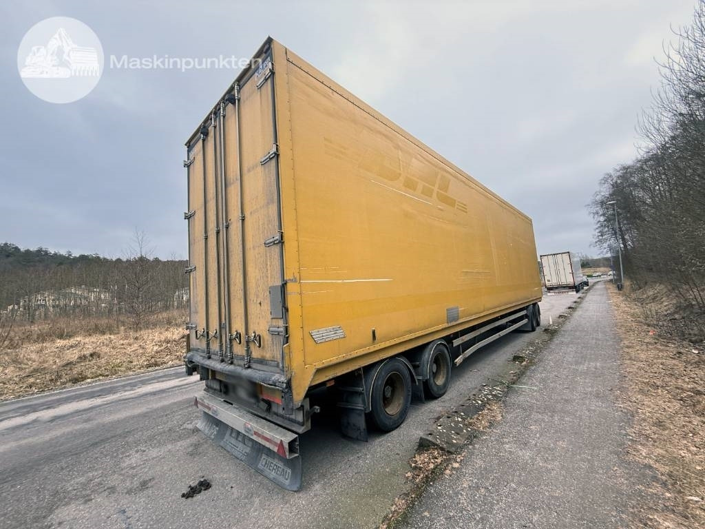 Kaupe 4 UT PE 126 - קרון נגרר בתיבה סגורה: תמונה 4 Kaupe 4 UT PE 126 - קרון נגרר בתיבה סגורה: תמונה 4