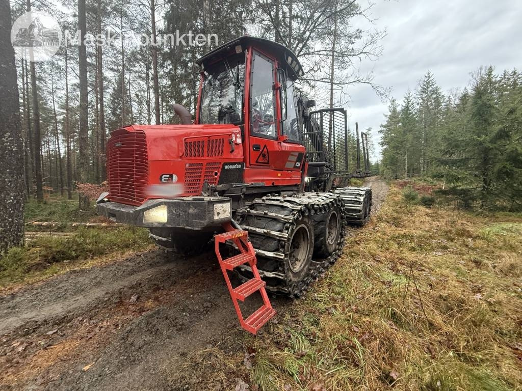 Komatsu 835 - משלח: תמונה 1 Komatsu 835 - משלח: תמונה 1