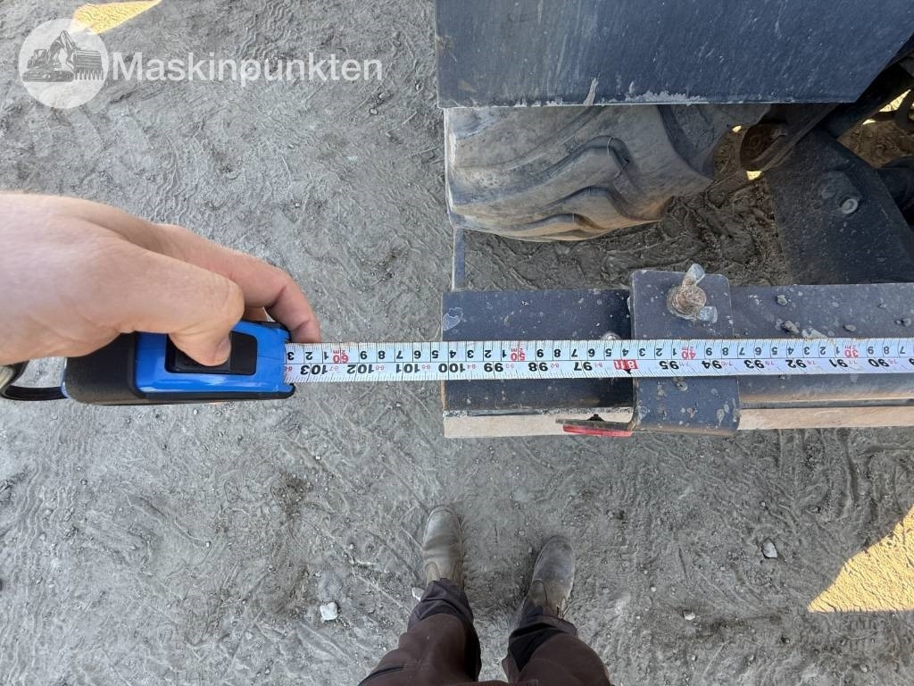 מחפר גלגלים Komatsu PW 160: תמונה 9 מחפר גלגלים Komatsu PW 160: תמונה 9