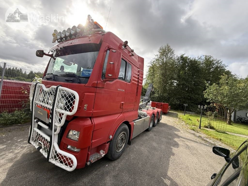 MAN TGX 35.500 EKIPAGE - משאית הרמת וו: תמונה 2 MAN TGX 35.500 EKIPAGE - משאית הרמת וו: תמונה 2
