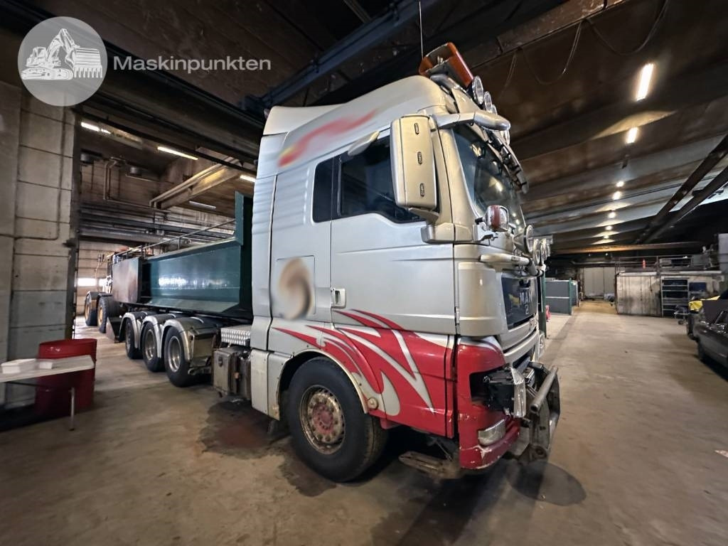 MAN TGX 35.540 - משאית הרמת וו: תמונה 2 MAN TGX 35.540 - משאית הרמת וו: תמונה 2