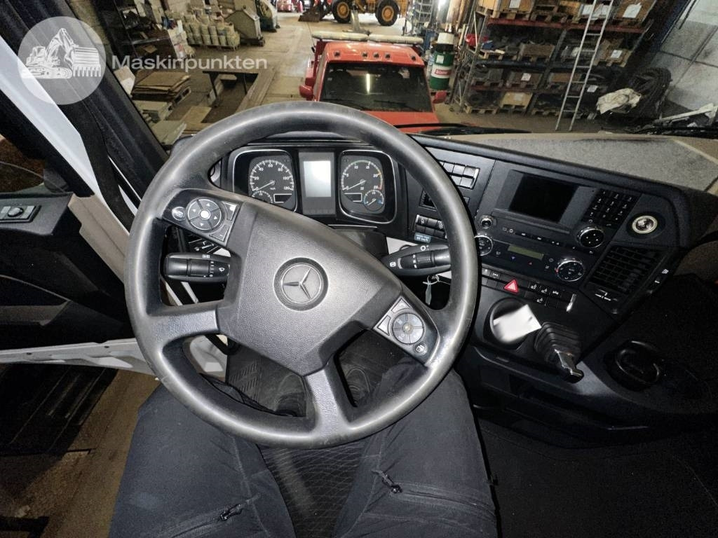 משאית תיבה Mercedes-Benz Actros 2545: תמונה 19
