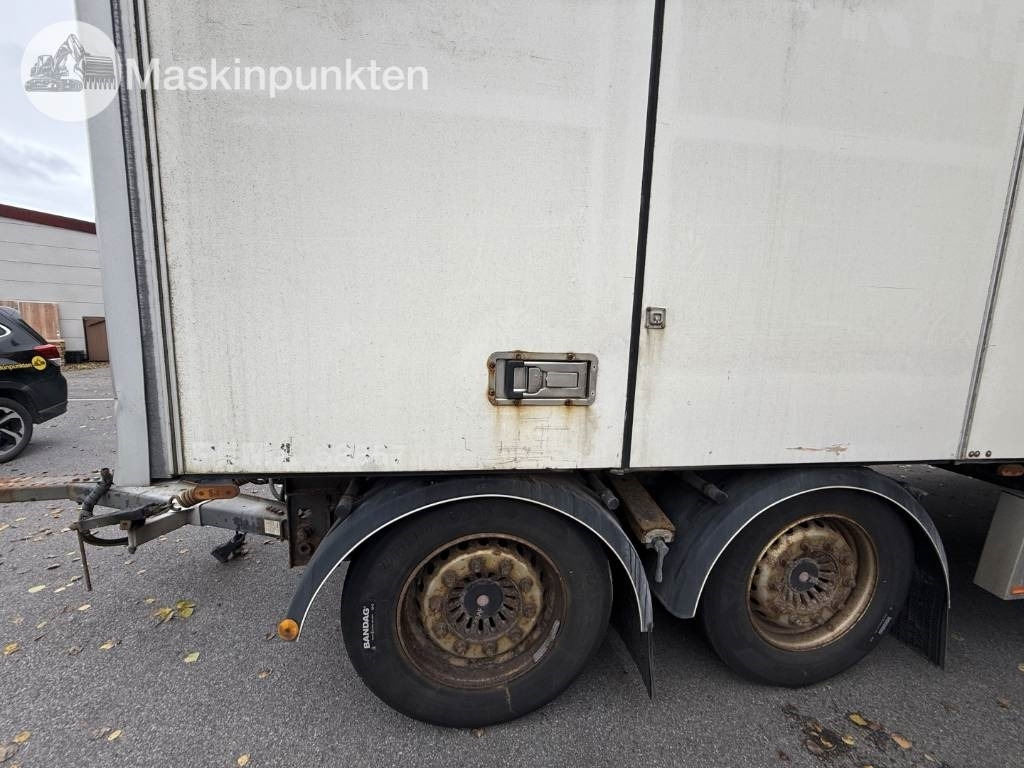 קרון נגרר בתיבה סגורה Närko D4HW13L62: תמונה 24