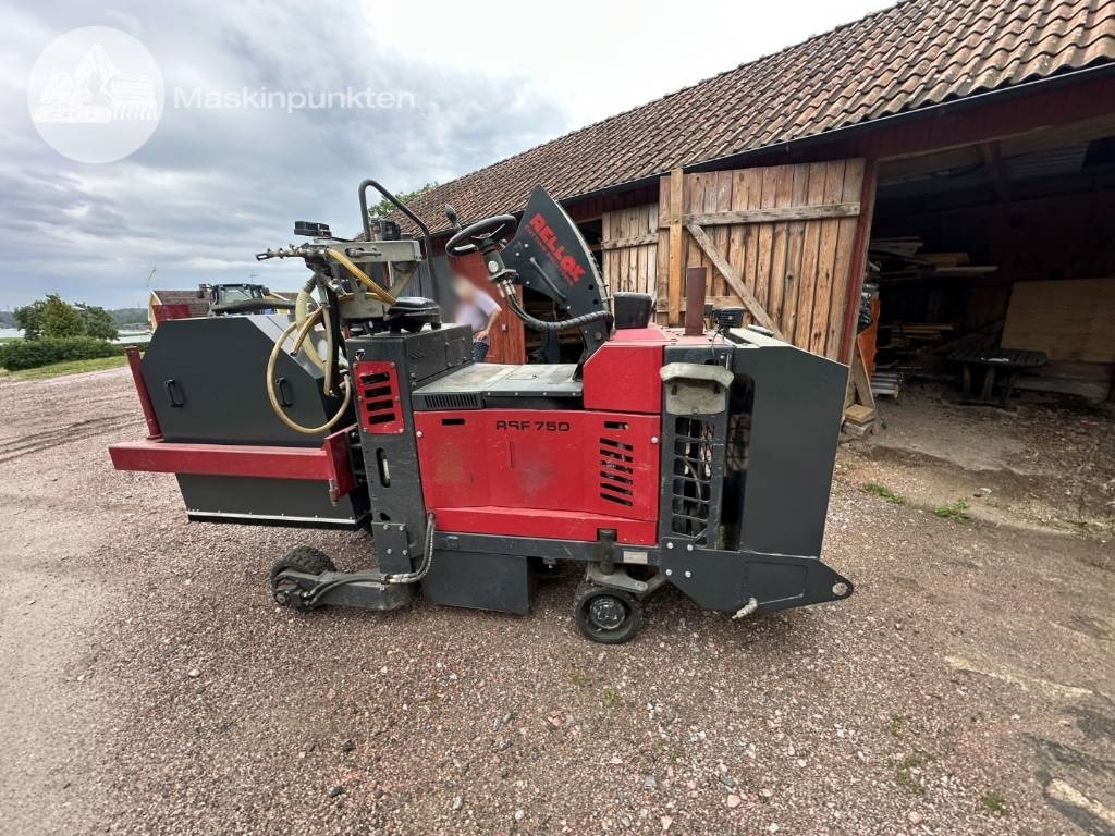 Rellock RSF 750 - טרנצ'ר: תמונה 4 Rellock RSF 750 - טרנצ'ר: תמונה 4