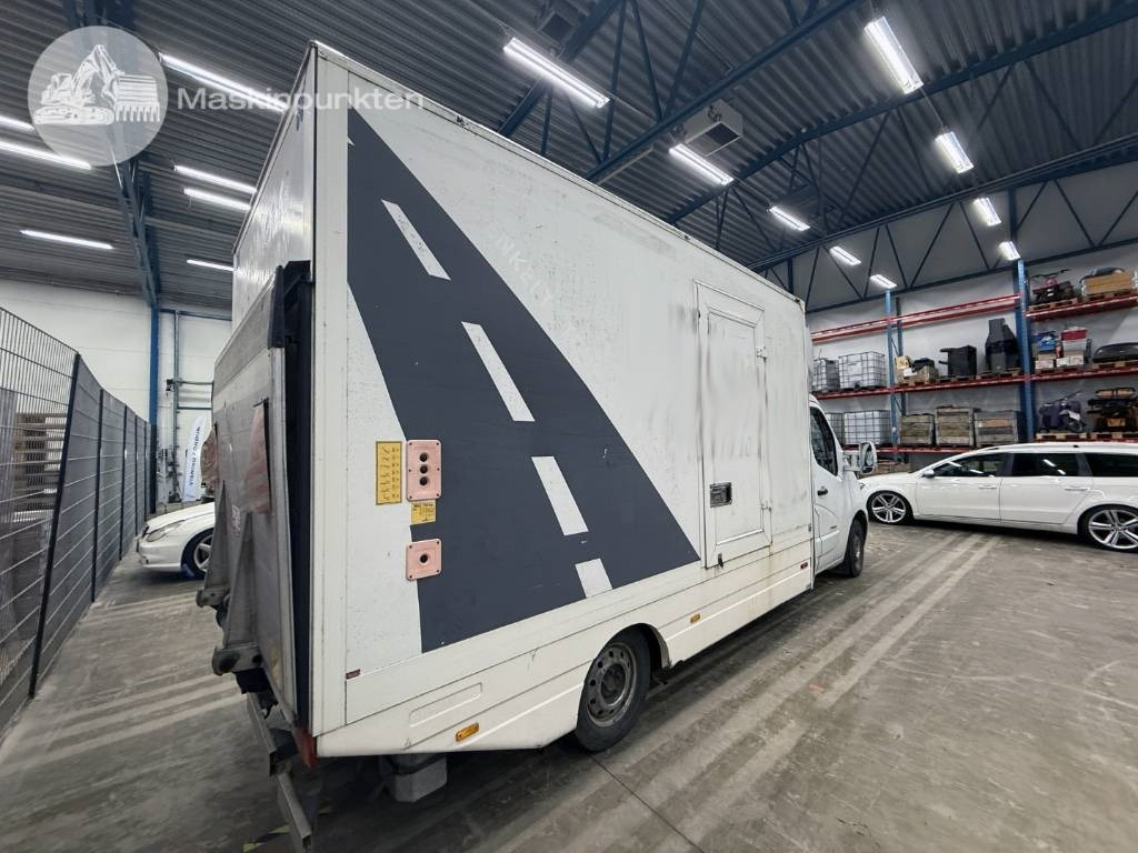 Renault Master 150 DCI - כלי רכב מסחרי עם תיבה: תמונה 5 Renault Master 150 DCI - כלי רכב מסחרי עם תיבה: תמונה 5