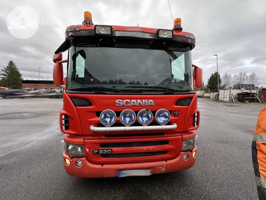 Scania P 230 LB - משאית משאבת בטון: תמונה 3 Scania P 230 LB - משאית משאבת בטון: תמונה 3