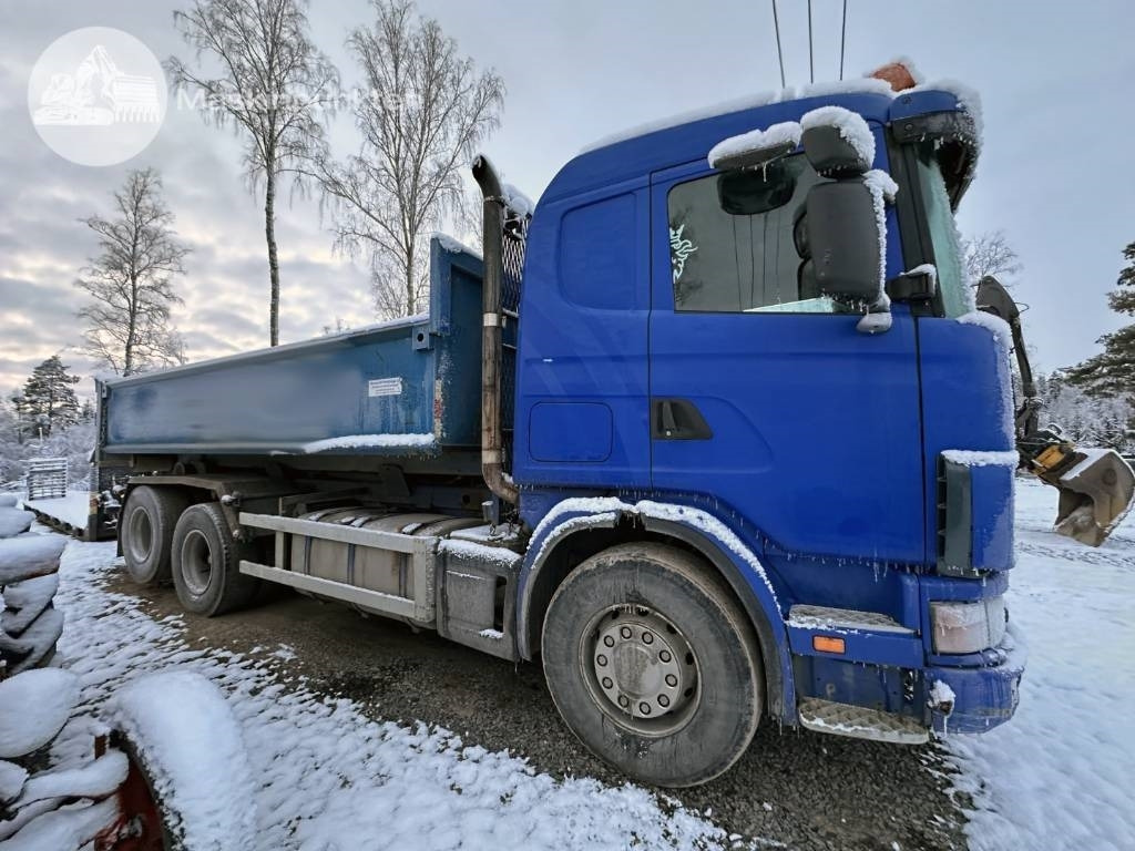 Scania R 124 GB 470 - משאית הרמת וו: תמונה 2 Scania R 124 GB 470 - משאית הרמת וו: תמונה 2