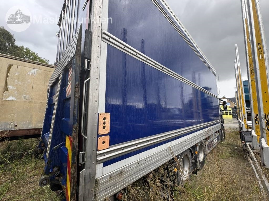 Scania R 420 LB - משאית תיבה: תמונה 3 Scania R 420 LB - משאית תיבה: תמונה 3
