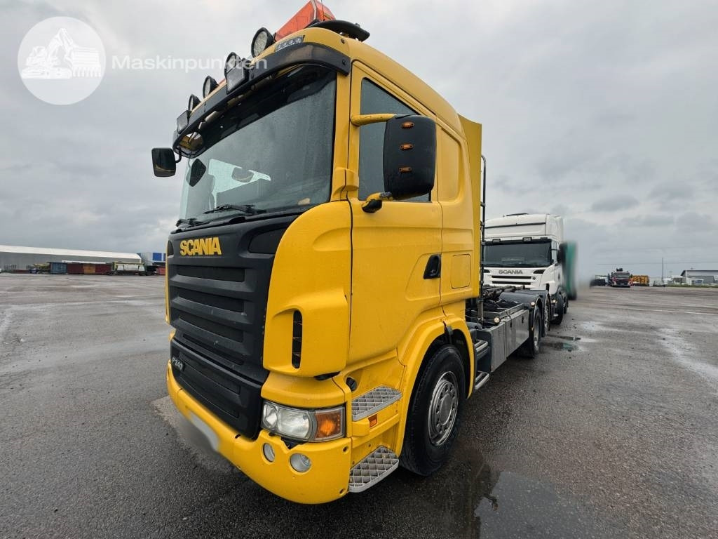 Scania R 420 LB - משאית הרמת וו: תמונה 2 Scania R 420 LB - משאית הרמת וו: תמונה 2