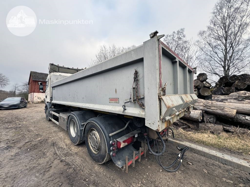 Scania R 500 LB - משאית הרמת וו: תמונה 3 Scania R 500 LB - משאית הרמת וו: תמונה 3
