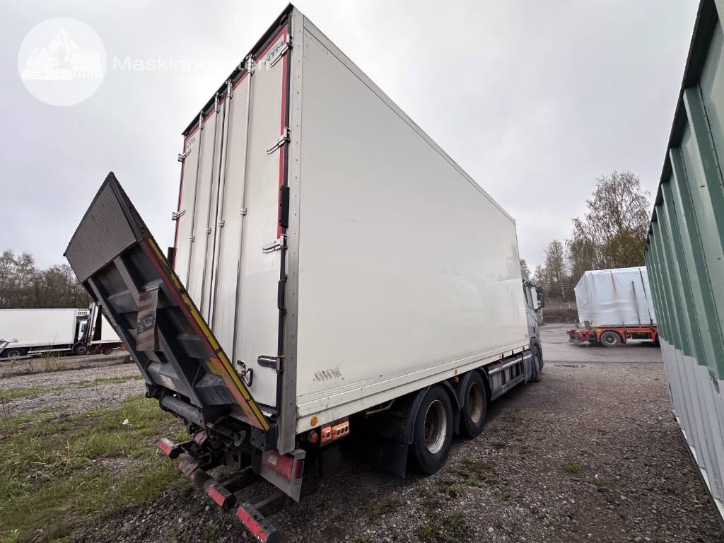 Scania R 520 - משאית תיבה: תמונה 4 Scania R 520 - משאית תיבה: תמונה 4