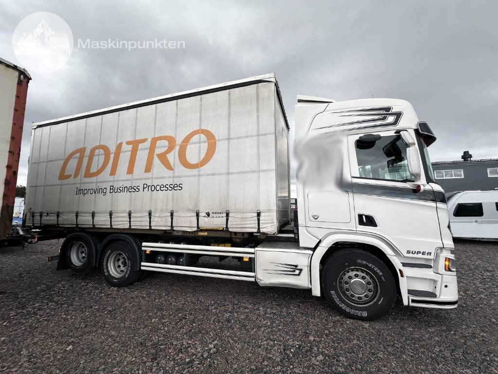 Scania R 580 - מוביל מכולות/ משאית החלפת גוף: תמונה 1 Scania R 580 - מוביל מכולות/ משאית החלפת גוף: תמונה 1