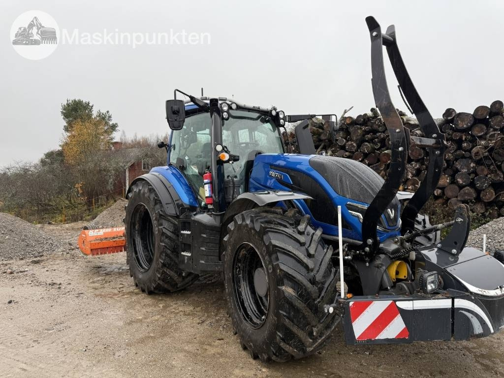 Valtra T 255 MED KRAN OCH AGGREGAT! - טרקטור יער: תמונה 1 Valtra T 255 MED KRAN OCH AGGREGAT! - טרקטור יער: תמונה 1