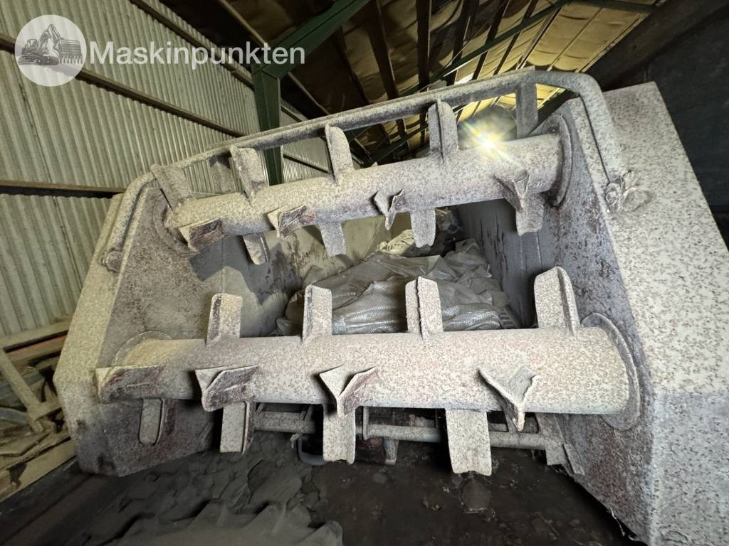 Videbaek 900 Gödselspridare - ציוד דישון: תמונה 3 Videbaek 900 Gödselspridare - ציוד דישון: תמונה 3