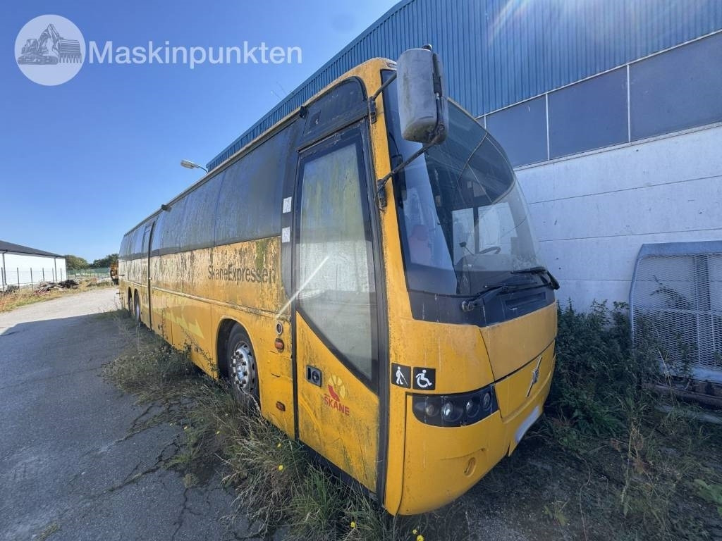 Volvo B 12 M - אוטובוס פרברים: תמונה 2 Volvo B 12 M - אוטובוס פרברים: תמונה 2