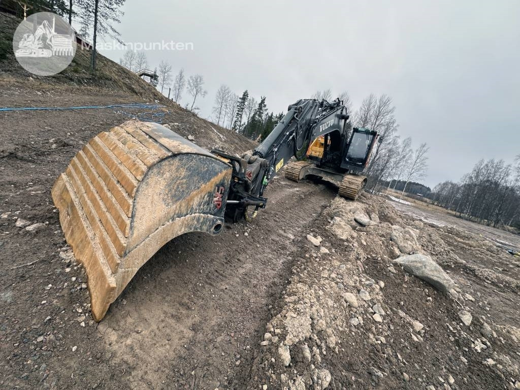 Volvo EC 300 EL - מחפר סורק: תמונה 3 Volvo EC 300 EL - מחפר סורק: תמונה 3