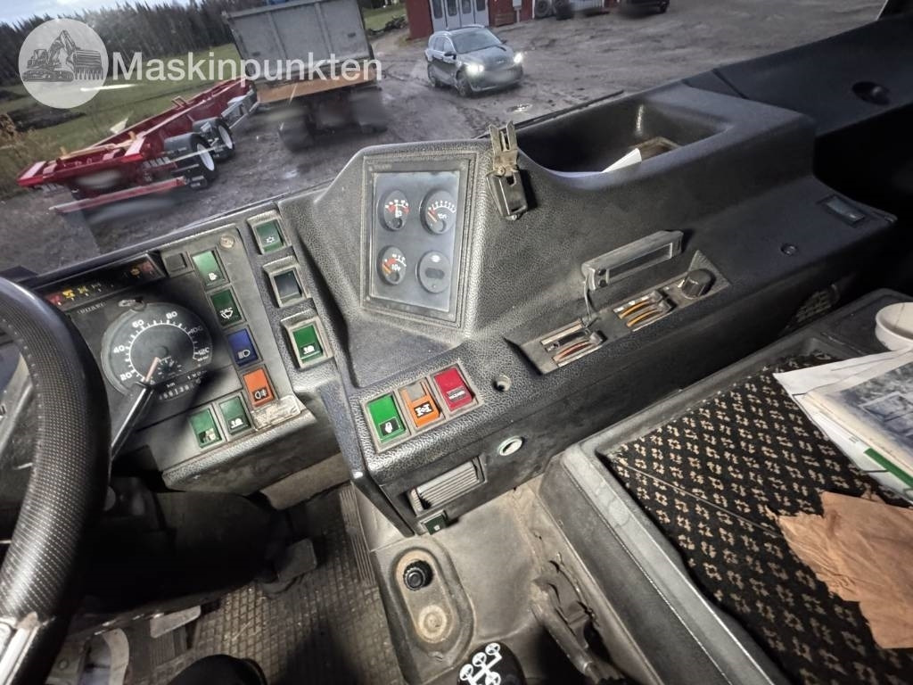 משאית עץ Volvo F 16: תמונה 45