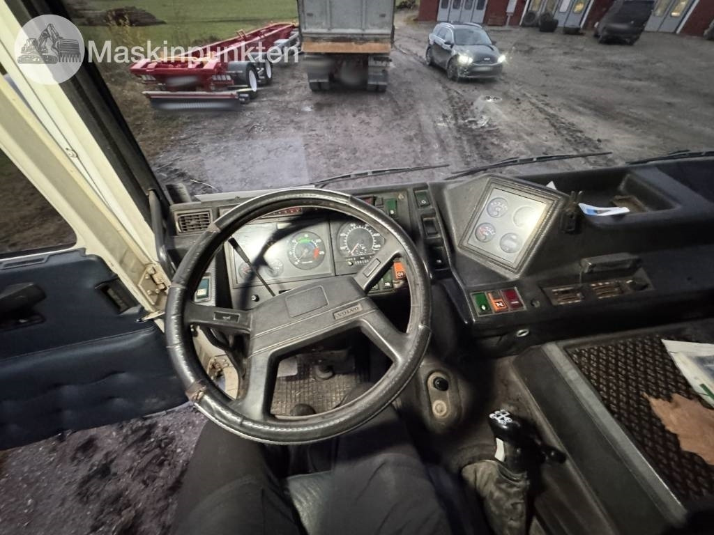 משאית עץ Volvo F 16: תמונה 42