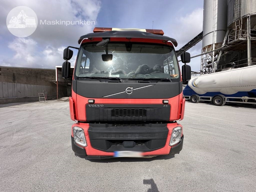 Volvo FE 320 - משאית מערבלת בטון: תמונה 4 Volvo FE 320 - משאית מערבלת בטון: תמונה 4