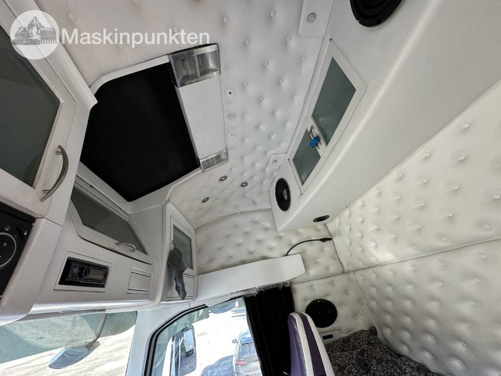 משאית תיבה Volvo FH 16 750: תמונה 18