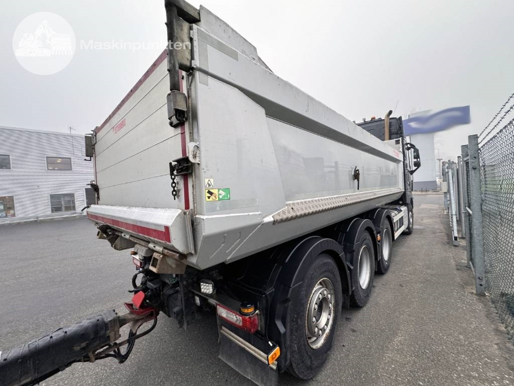 Volvo FH 16 750 - מזהיר: תמונה 4 Volvo FH 16 750 - מזהיר: תמונה 4