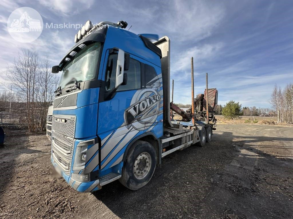 Volvo FH 16 750 - משאית עץ: תמונה 3 Volvo FH 16 750 - משאית עץ: תמונה 3