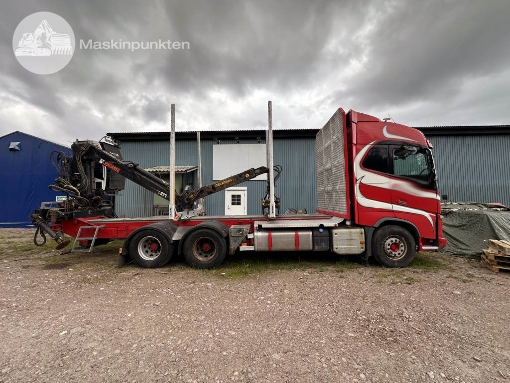 Volvo FH 16 750  - משאית עץ: תמונה 4 Volvo FH 16 750  - משאית עץ: תמונה 4