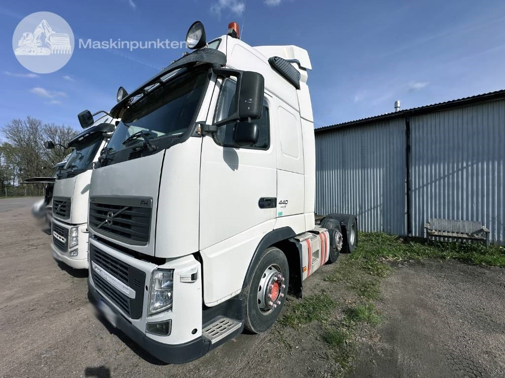 Volvo FH 440 Puscher - יחידת טרקטור: תמונה 2 Volvo FH 440 Puscher - יחידת טרקטור: תמונה 2