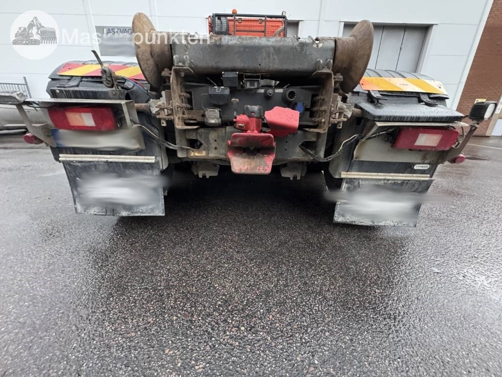 Volvo FH 8*4 Tridem lastväxlare - משאית הרמת וו: תמונה 3 Volvo FH 8*4 Tridem lastväxlare - משאית הרמת וו: תמונה 3
