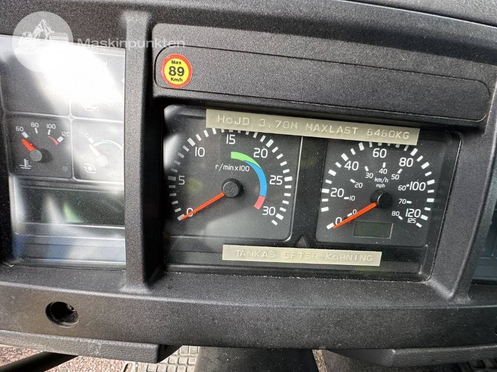 משאית תיבה Volvo FL 6: תמונה 39