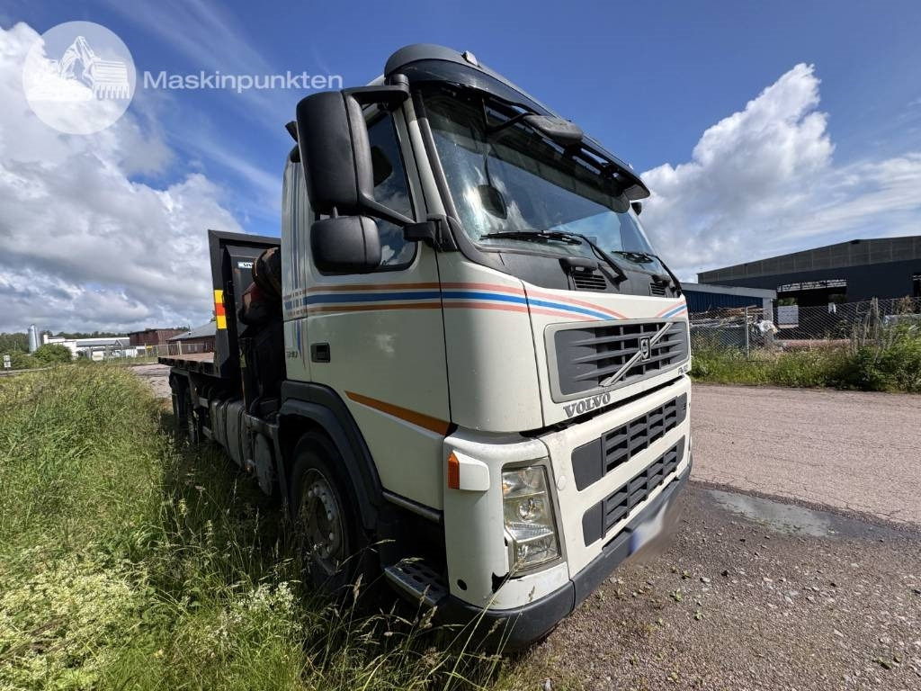 Volvo FM 12 340 Kranväxlare med flak - משאית מנוף: תמונה 5 Volvo FM 12 340 Kranväxlare med flak - משאית מנוף: תמונה 5