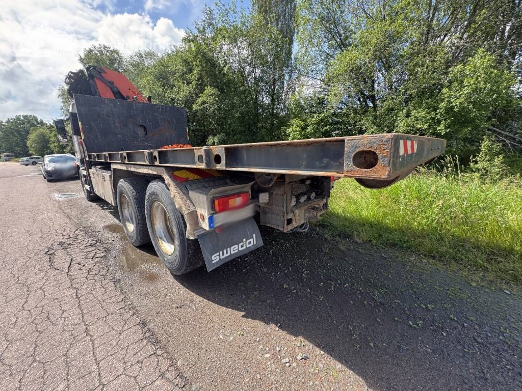 Volvo FM 12 340 Kranväxlare med flak - משאית מנוף: תמונה 2 Volvo FM 12 340 Kranväxlare med flak - משאית מנוף: תמונה 2