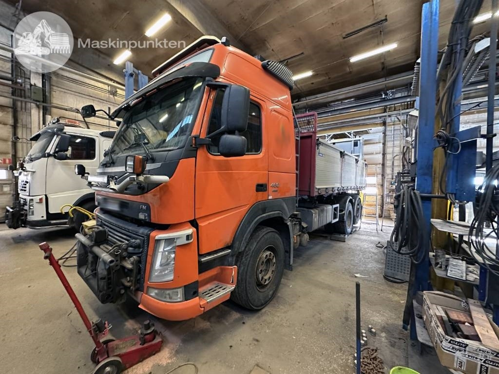 Volvo FM 460 LAXO TMA - מוביל מכולות/ משאית החלפת גוף: תמונה 2 Volvo FM 460 LAXO TMA - מוביל מכולות/ משאית החלפת גוף: תמונה 2