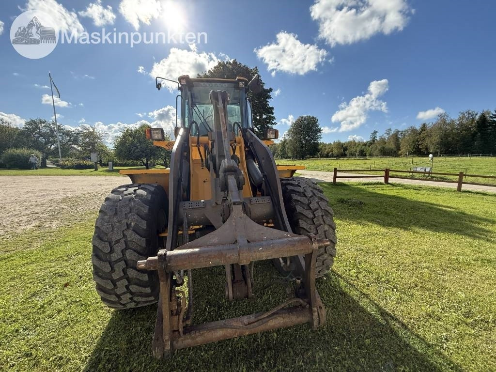 Volvo L 40 B - מעמיס גלגלים: תמונה 2 Volvo L 40 B - מעמיס גלגלים: תמונה 2