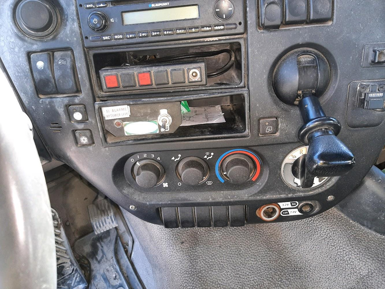 משאית הרמת וו DAF CF85 FAR 85.410 POLYBENNE 6X2: תמונה 13