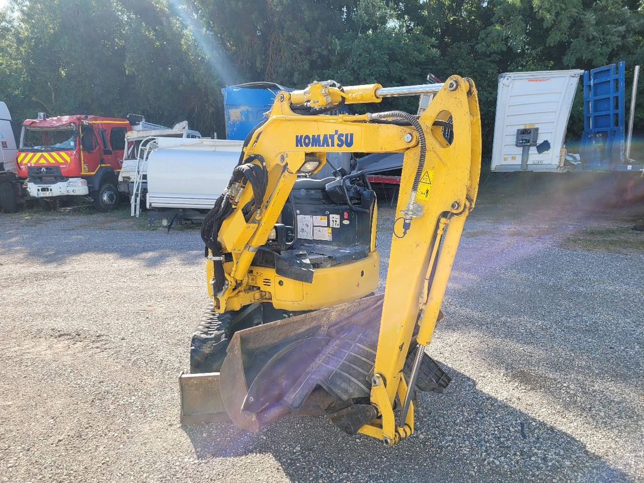 KOMATSU MINI PELLE FC 24 MR-5 - מיני מחפר: תמונה 2 KOMATSU MINI PELLE FC 24 MR-5 - מיני מחפר: תמונה 2