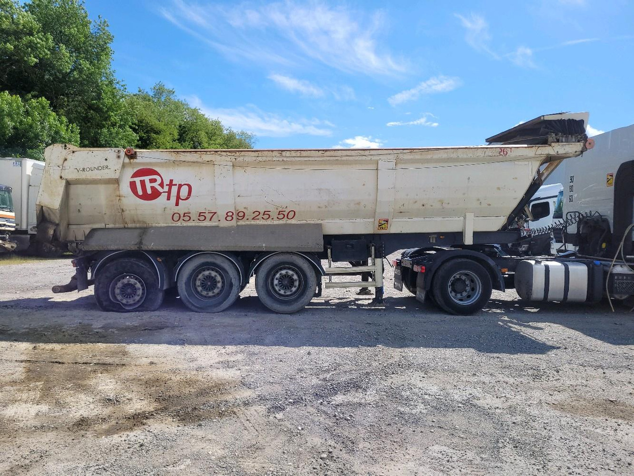 LOUAULT BENNE TP SR39 - סמיטריילר עם מזהיר: תמונה 3 LOUAULT BENNE TP SR39 - סמיטריילר עם מזהיר: תמונה 3