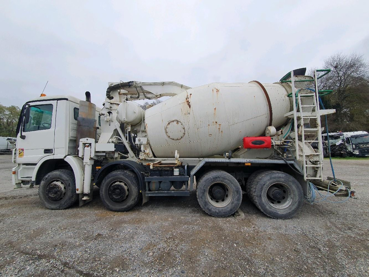 משאית מערבלת בטון MERCEDES ACTROS 3236 MALAX PUTZMEISTER: תמונה 8