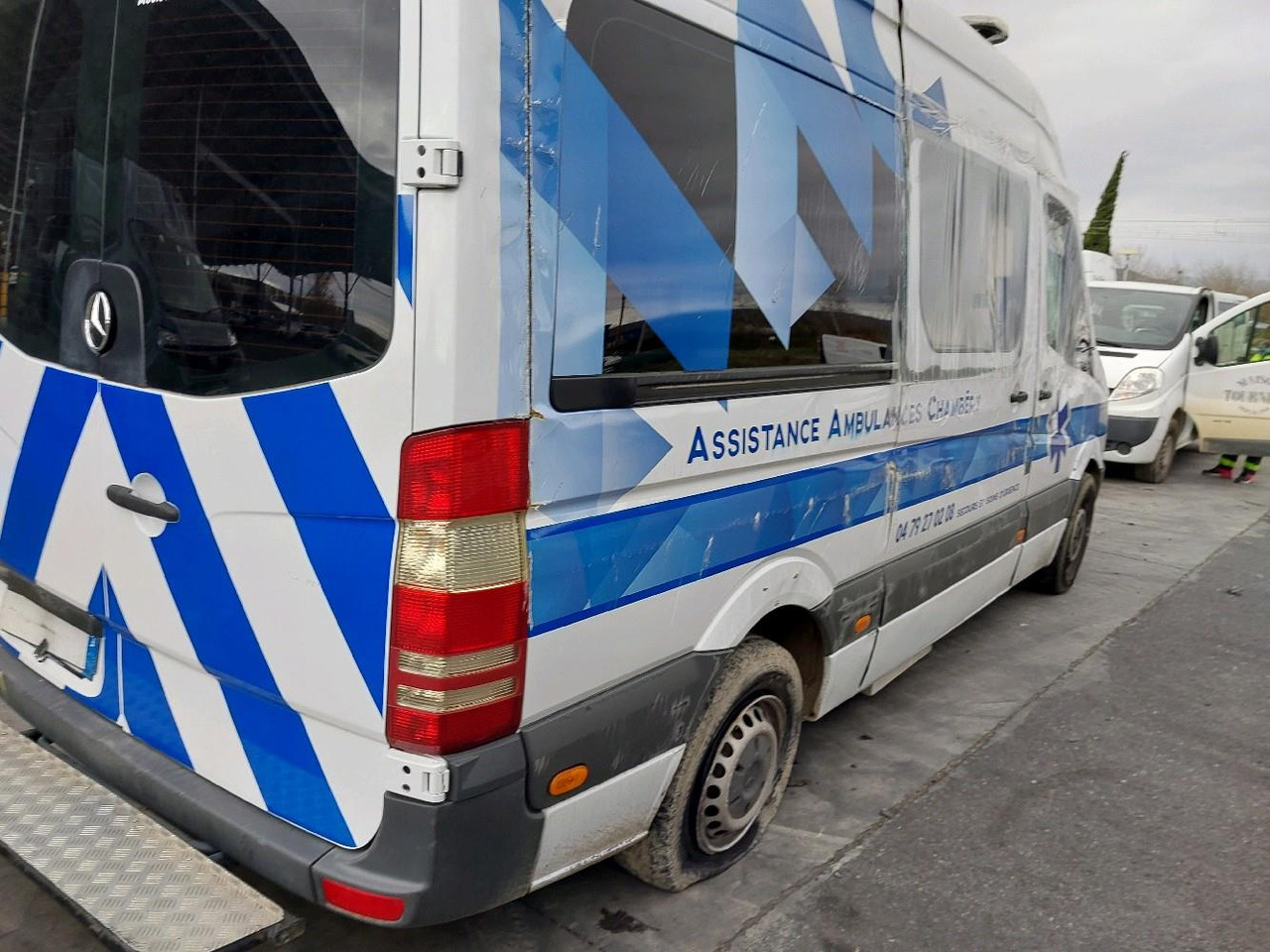 MERCEDES SPRINTER II 313 2.2 CDI 130 - אמבולנס: תמונה 4 MERCEDES SPRINTER II 313 2.2 CDI 130 - אמבולנס: תמונה 4